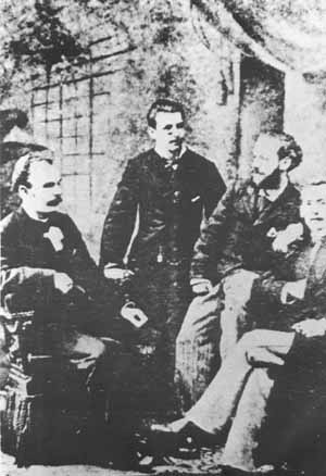 09.jpg (24658 bytes)